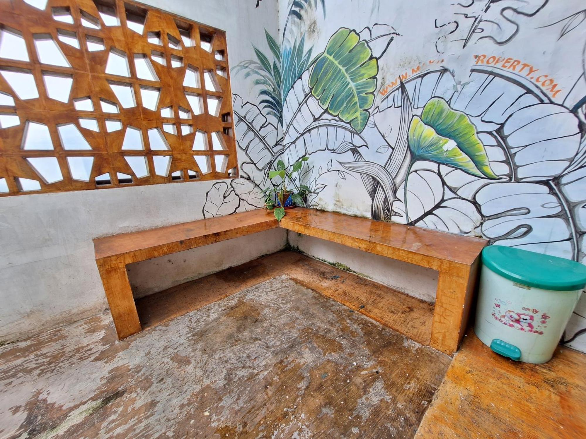 Villa Estetik Di Malang Buitenkant foto